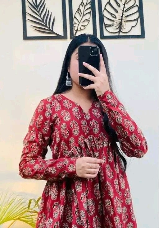 Trendy Maroon Rayon Kurti (Above Knee Length)